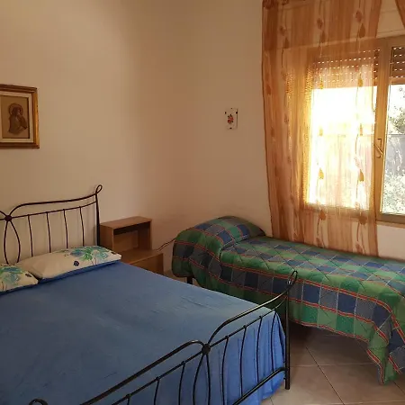 Cino Пунта-Прошутто